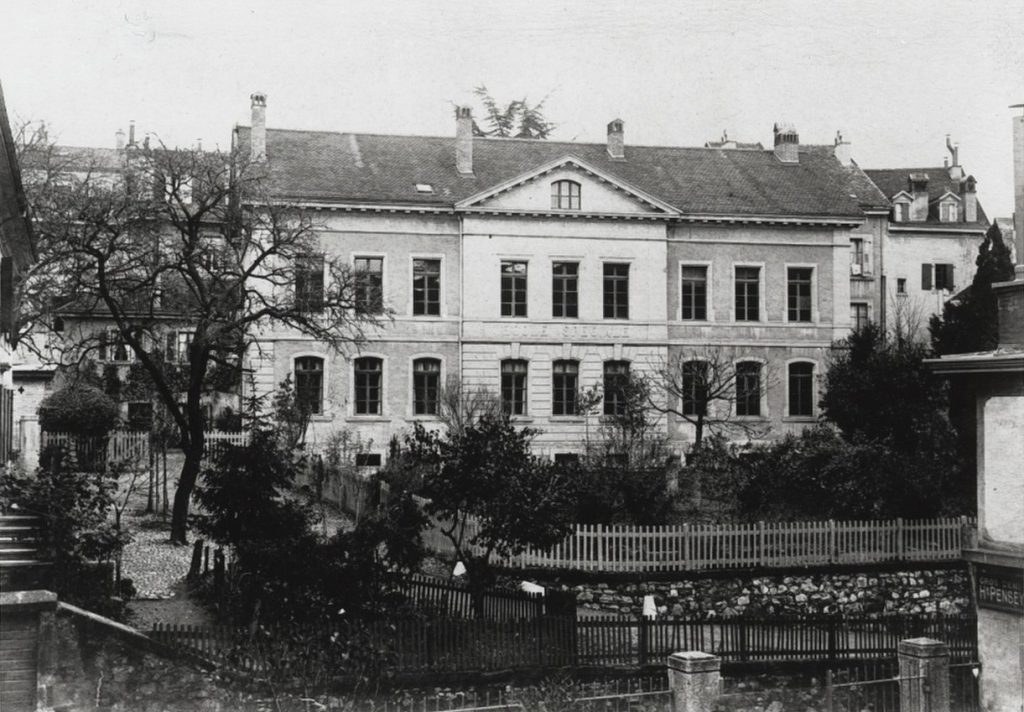 Image en noir et blanc de l'Ecole spéciale de Lausanne, à Lausanne © DR