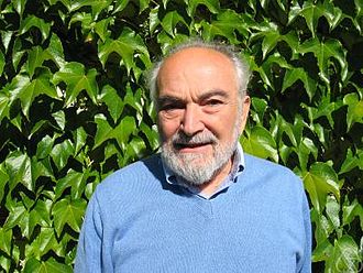 Outdoor picture of Joel L. Lebowitz © Renate Schmid / Mathematisches Institut Oberwolfach, CC BY-SA