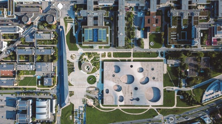 Vue aérienne de l'EPFL EPFL, Jamani Caillet