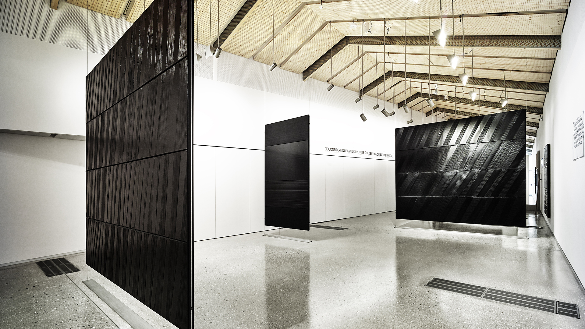 Expo Soulages Photo Valentin Jeck 1920